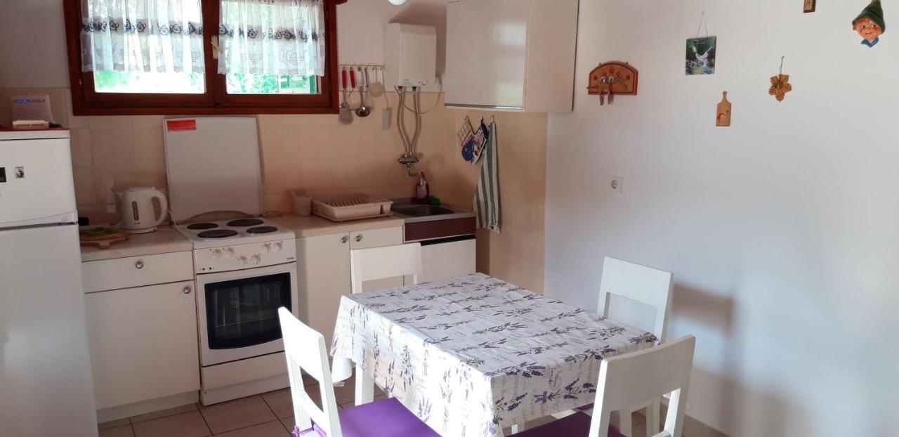 Holiday Home Oleander Žaborić Eksteriør billede